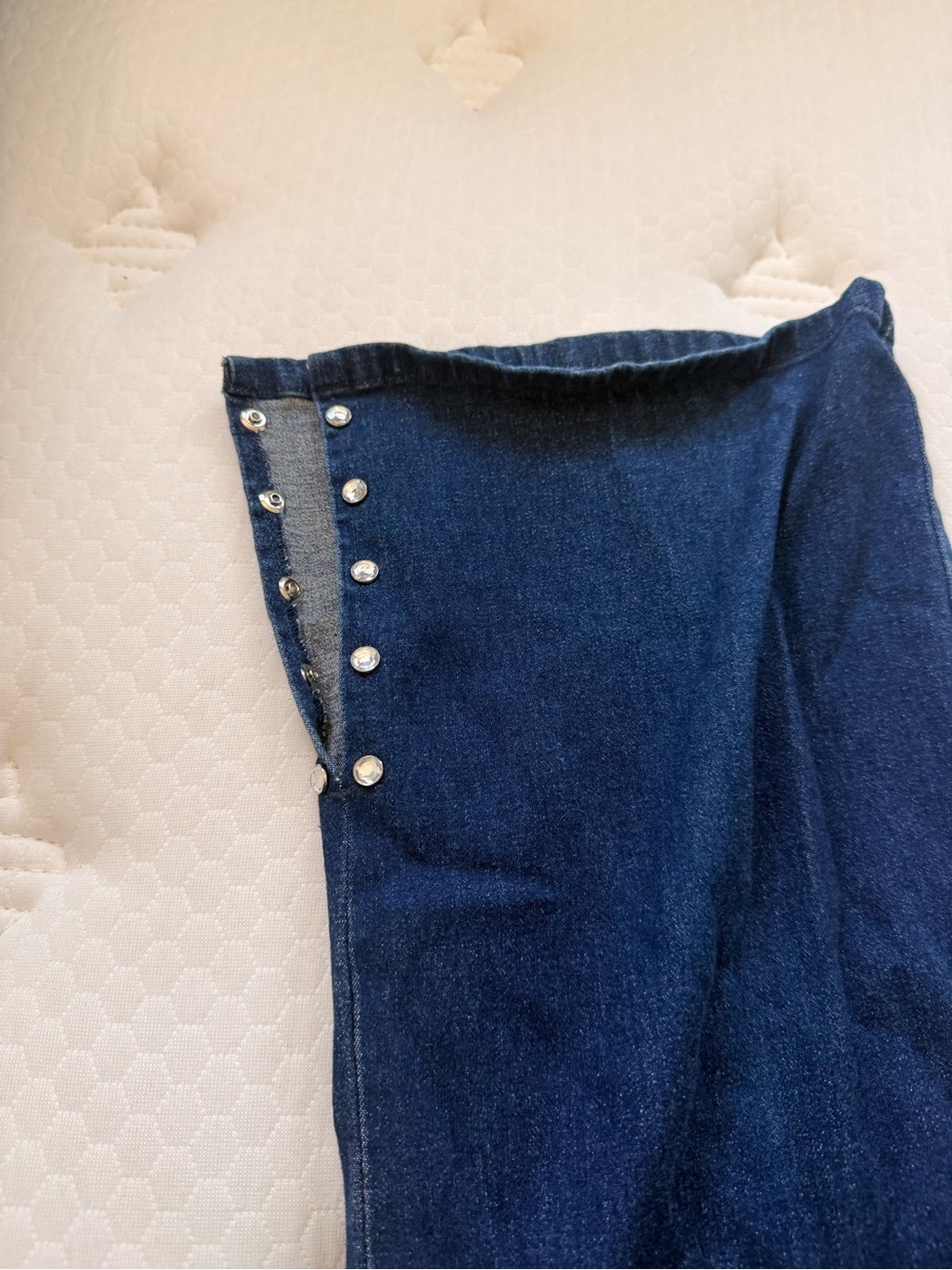 Quacker Factory Dark Blue Denim Elastic Waist Pants - Picture 3 of 5